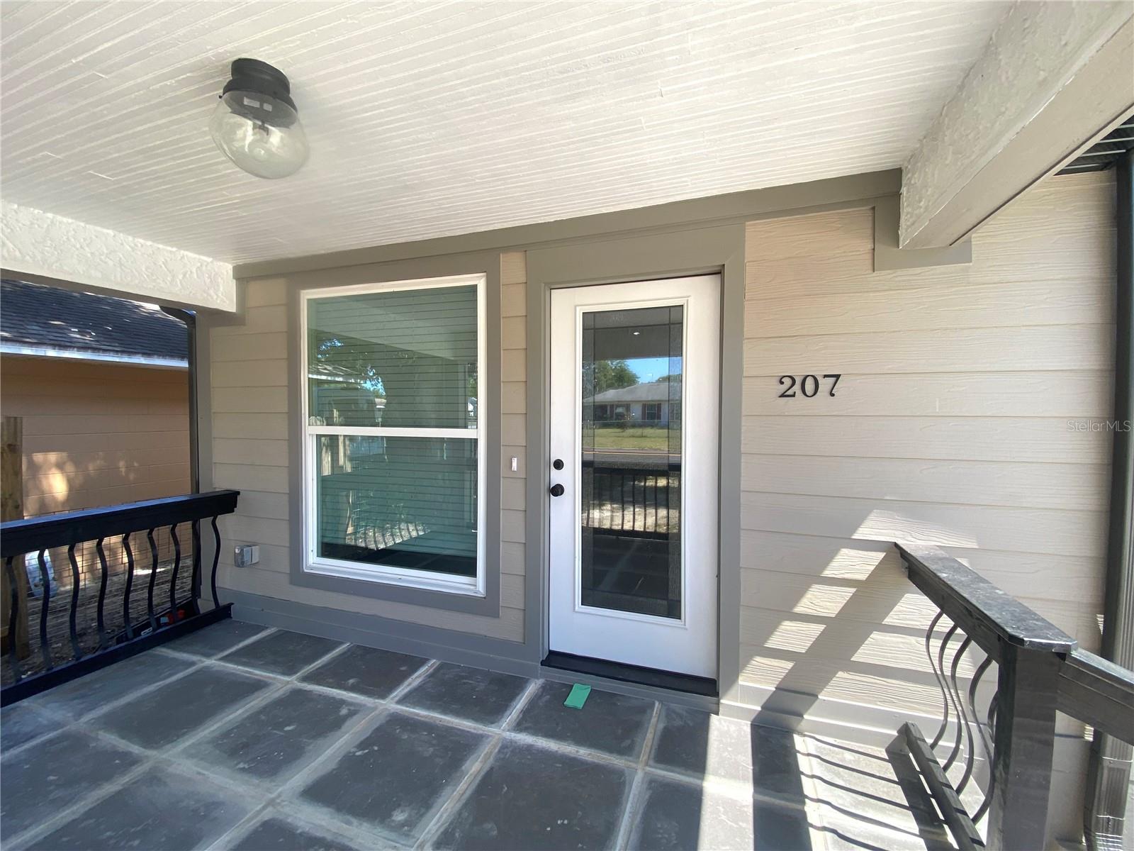 TWIN OAKS ADD PB 12 PG 16 - Residential