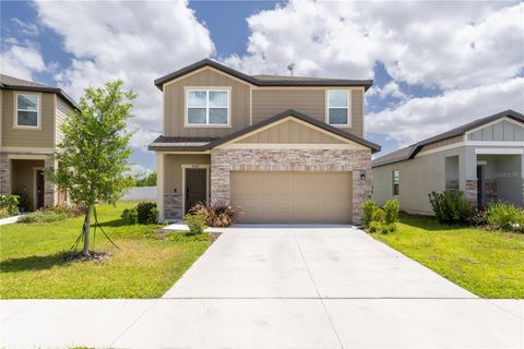 Photo of 8688 Sportsman Loop, Groveland, FL 34736 (MLS # S5124643)