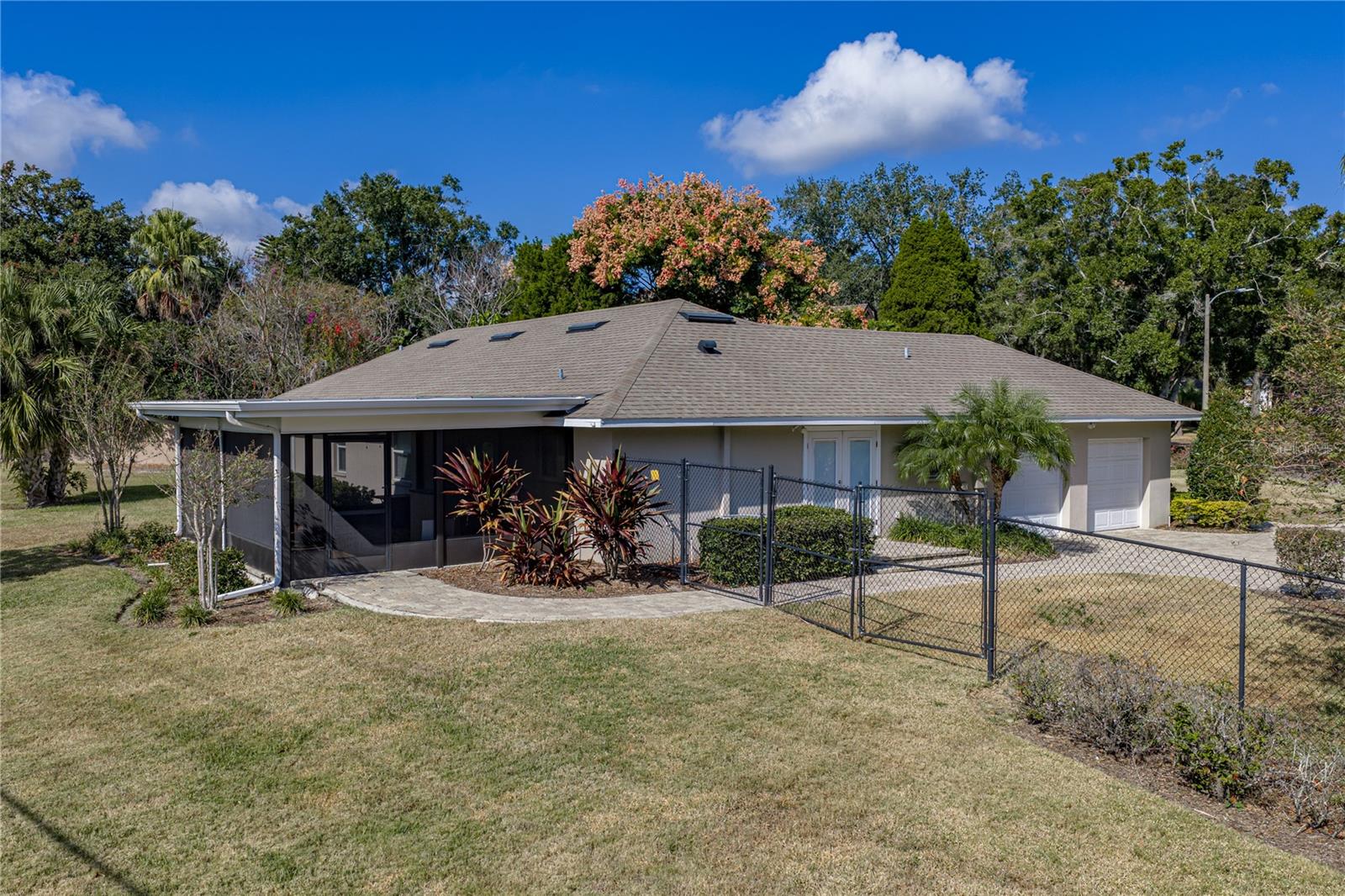 SUGARTREE - Residential