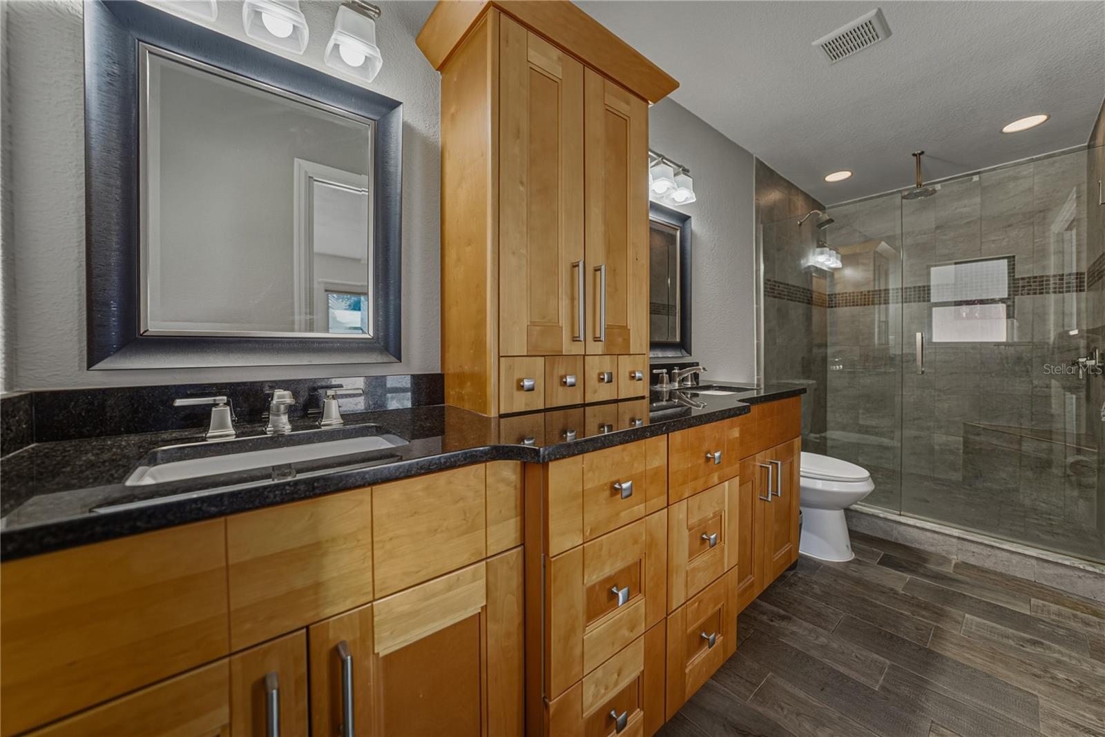 SUGARTREE - Residential