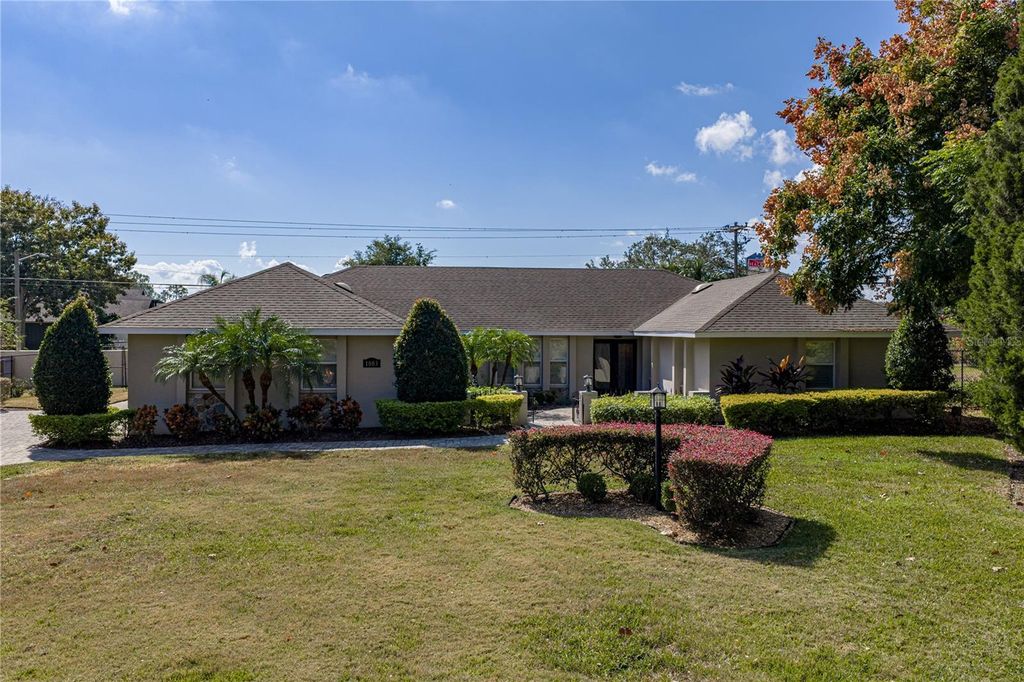 Photo of 1003 Sugartree Drive S, Lakeland, FL 33813 (MLS # L4957384)
