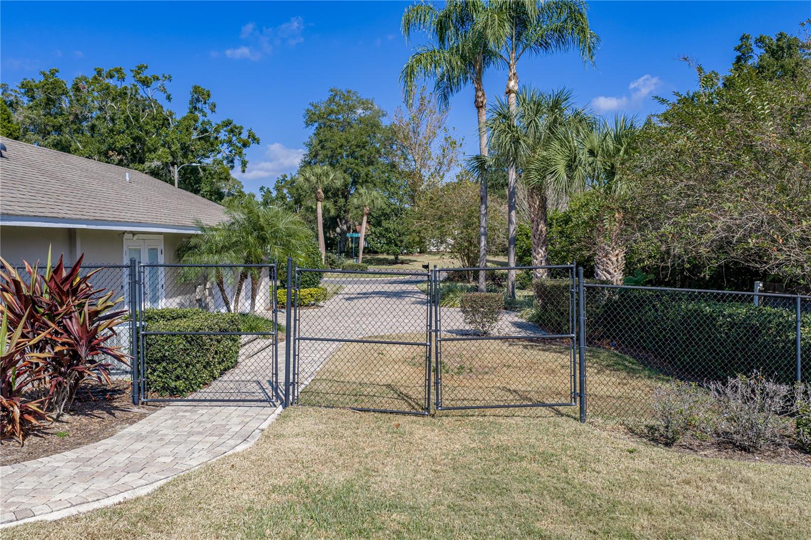 SUGARTREE - Residential