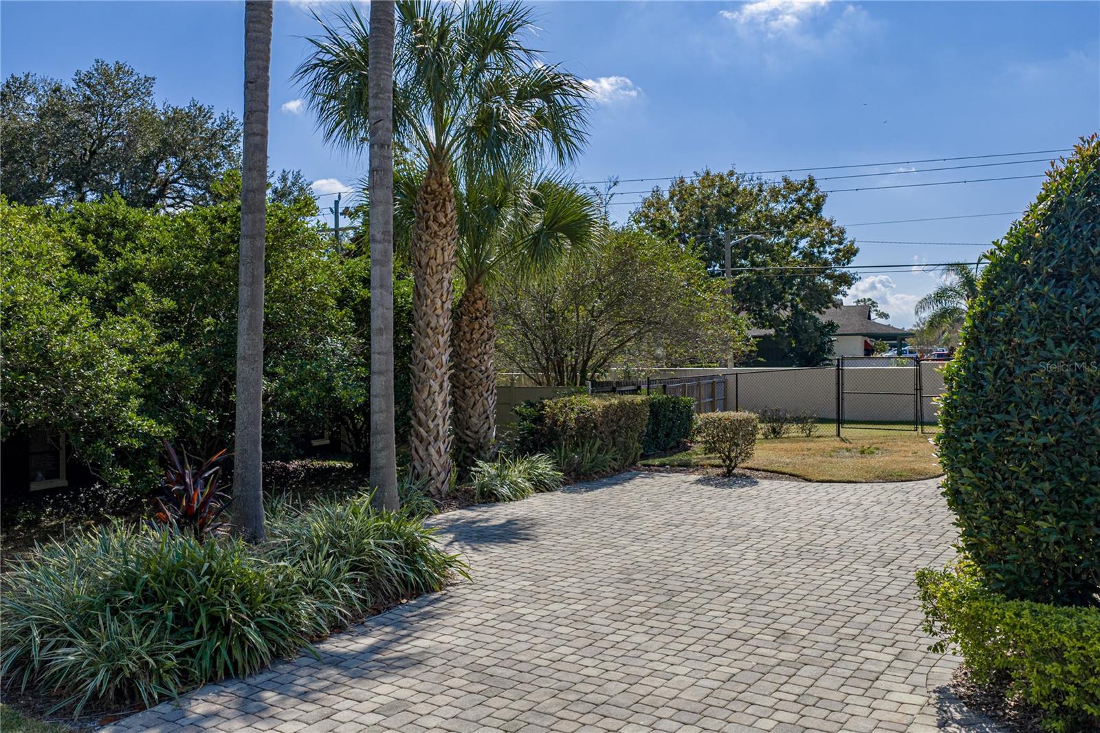 SUGARTREE - Residential