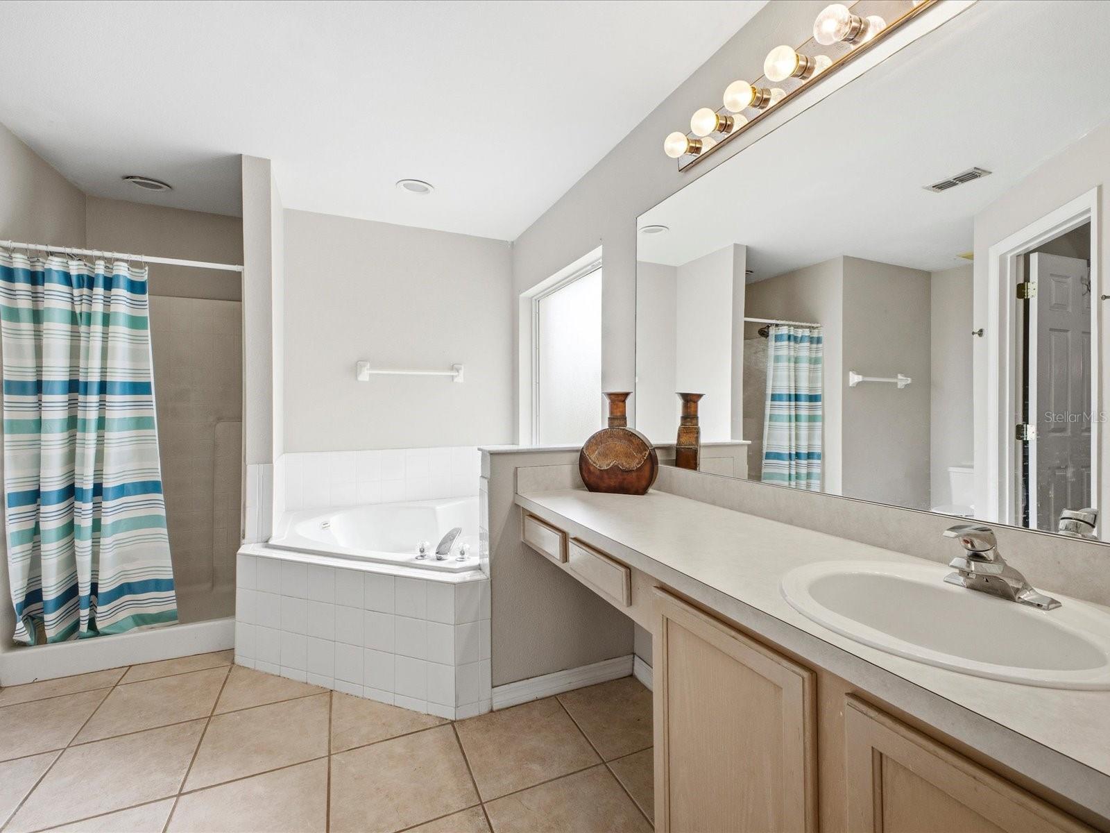 SOUTHERN DUNES ESTATES - Residential