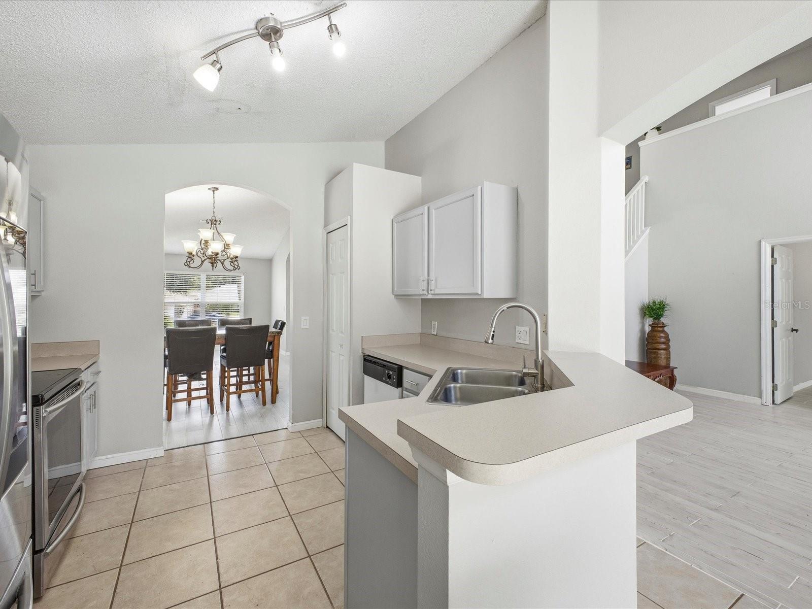 SOUTHERN DUNES ESTATES - Residential