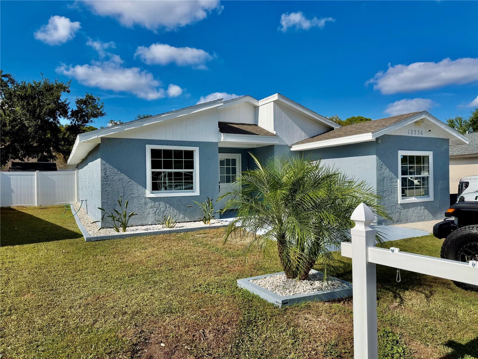 COUNTRY RUN UNIT II - Residential