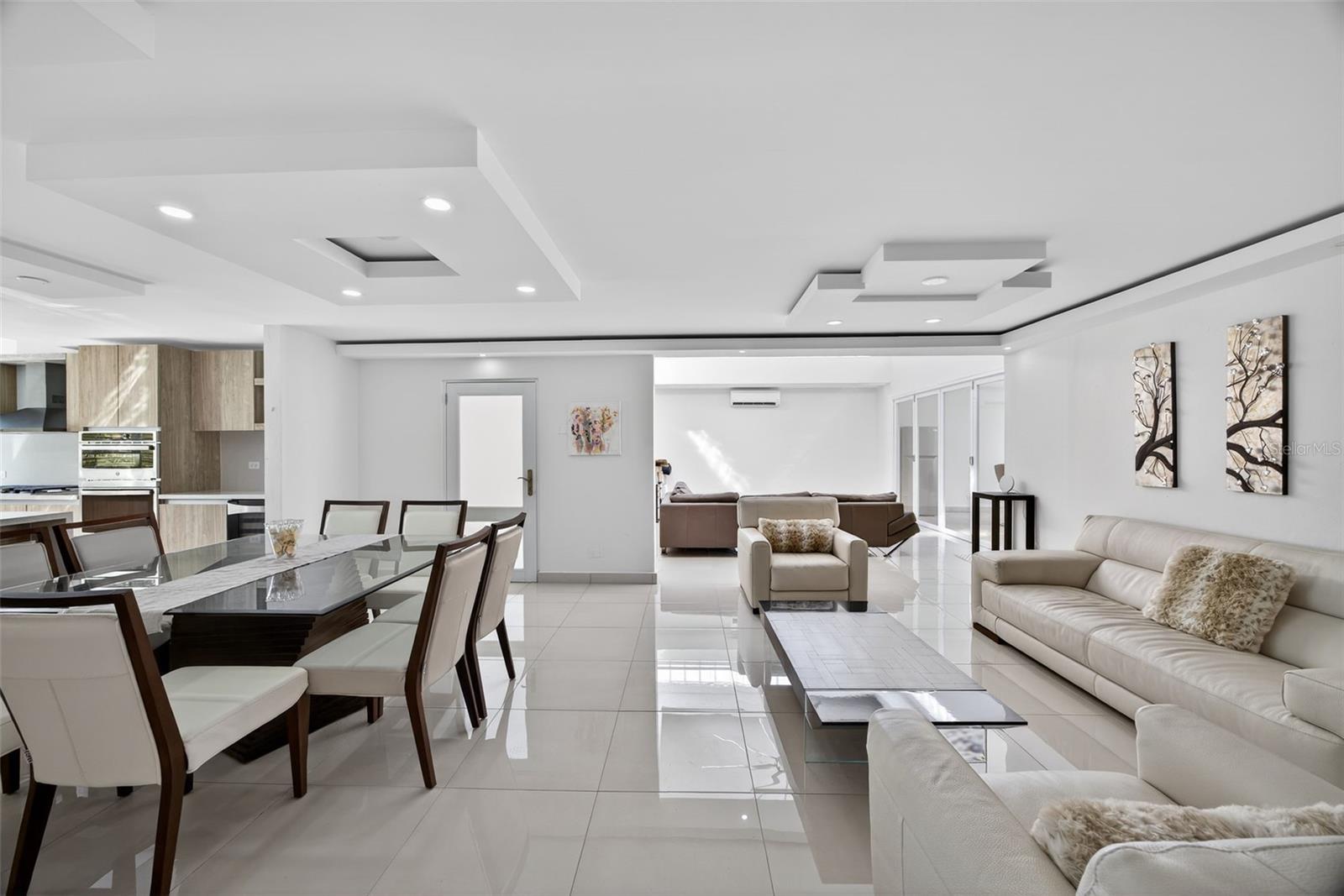 DORADO DEL MAR - Residential