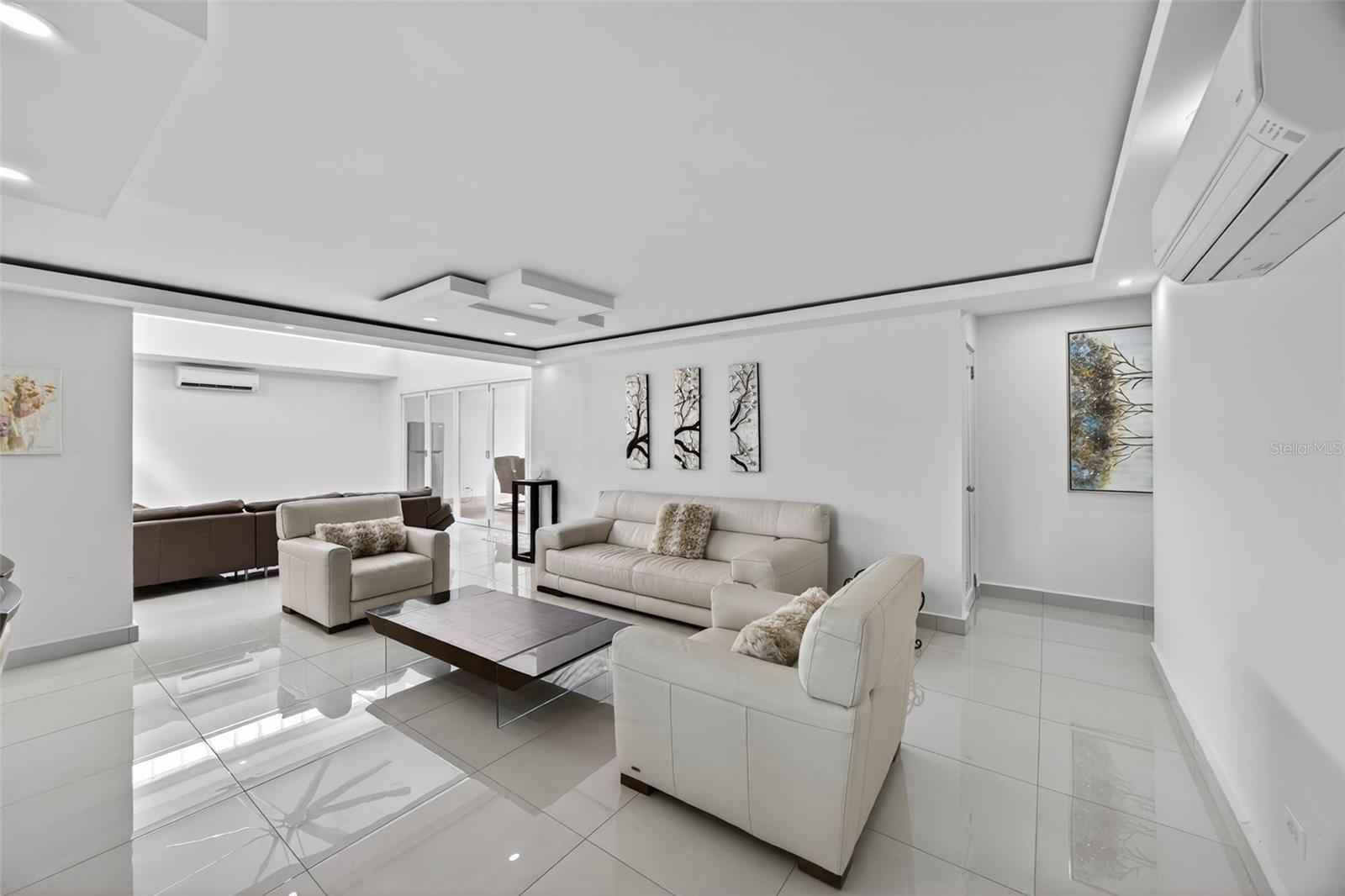 DORADO DEL MAR - Residential