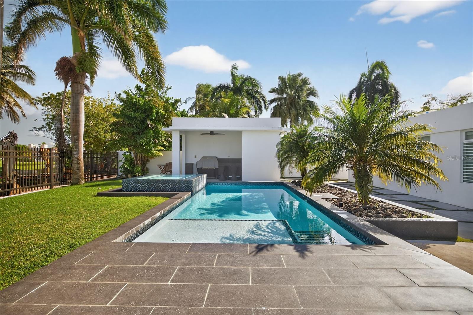 DORADO DEL MAR - Residential