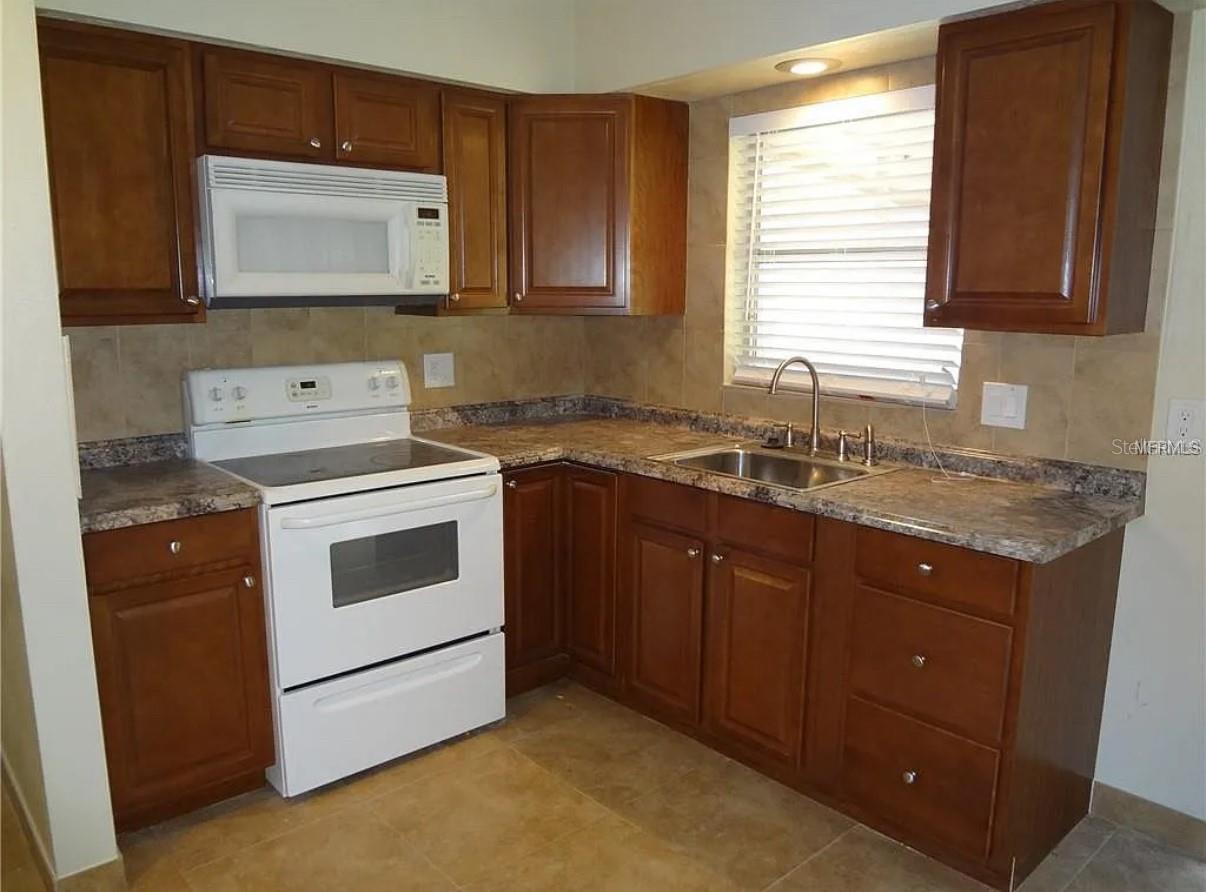 NEW PORT RICHEY - Residential Lease