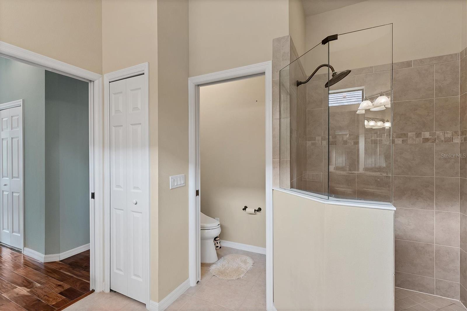 RIVA TRACE - Residential