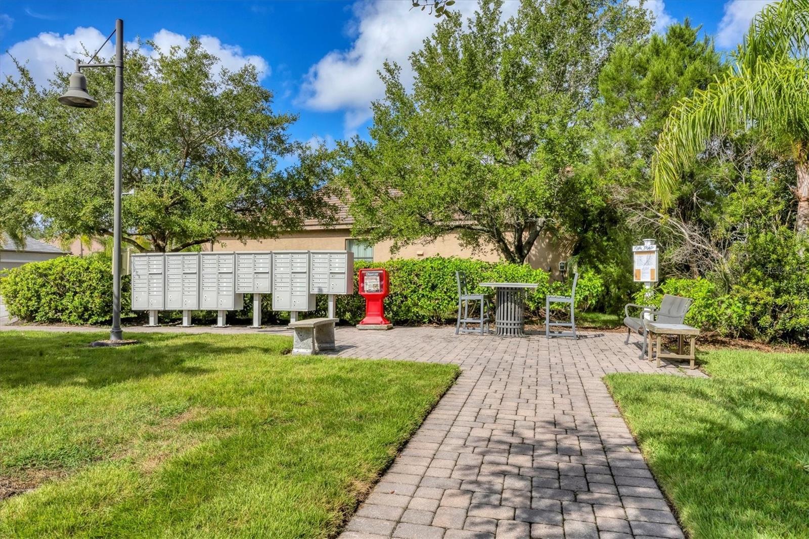 RIVA TRACE - Residential