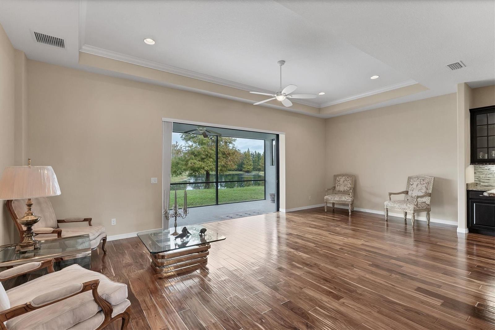 RIVA TRACE - Residential