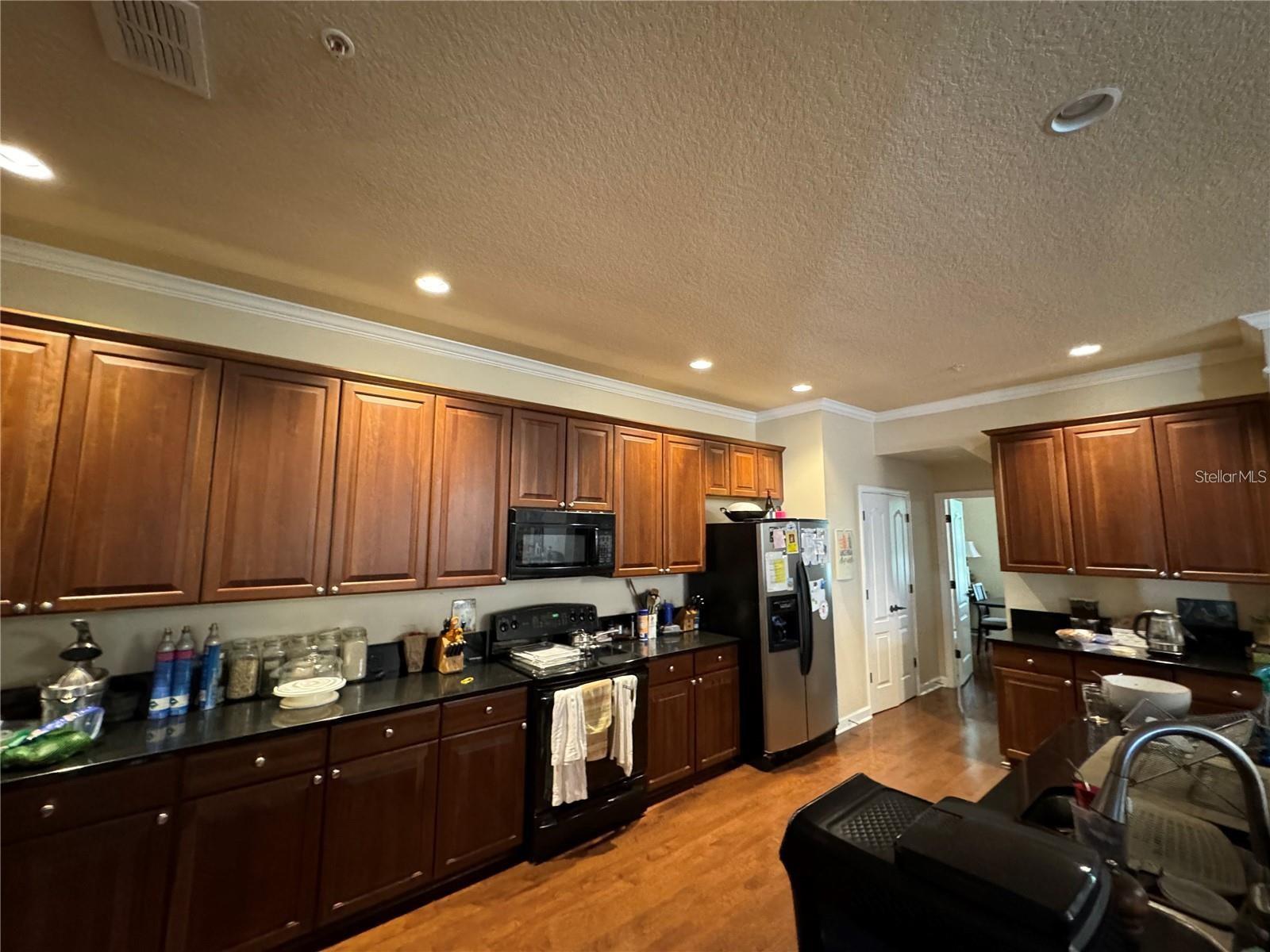 BALDWIN PARK - Residential