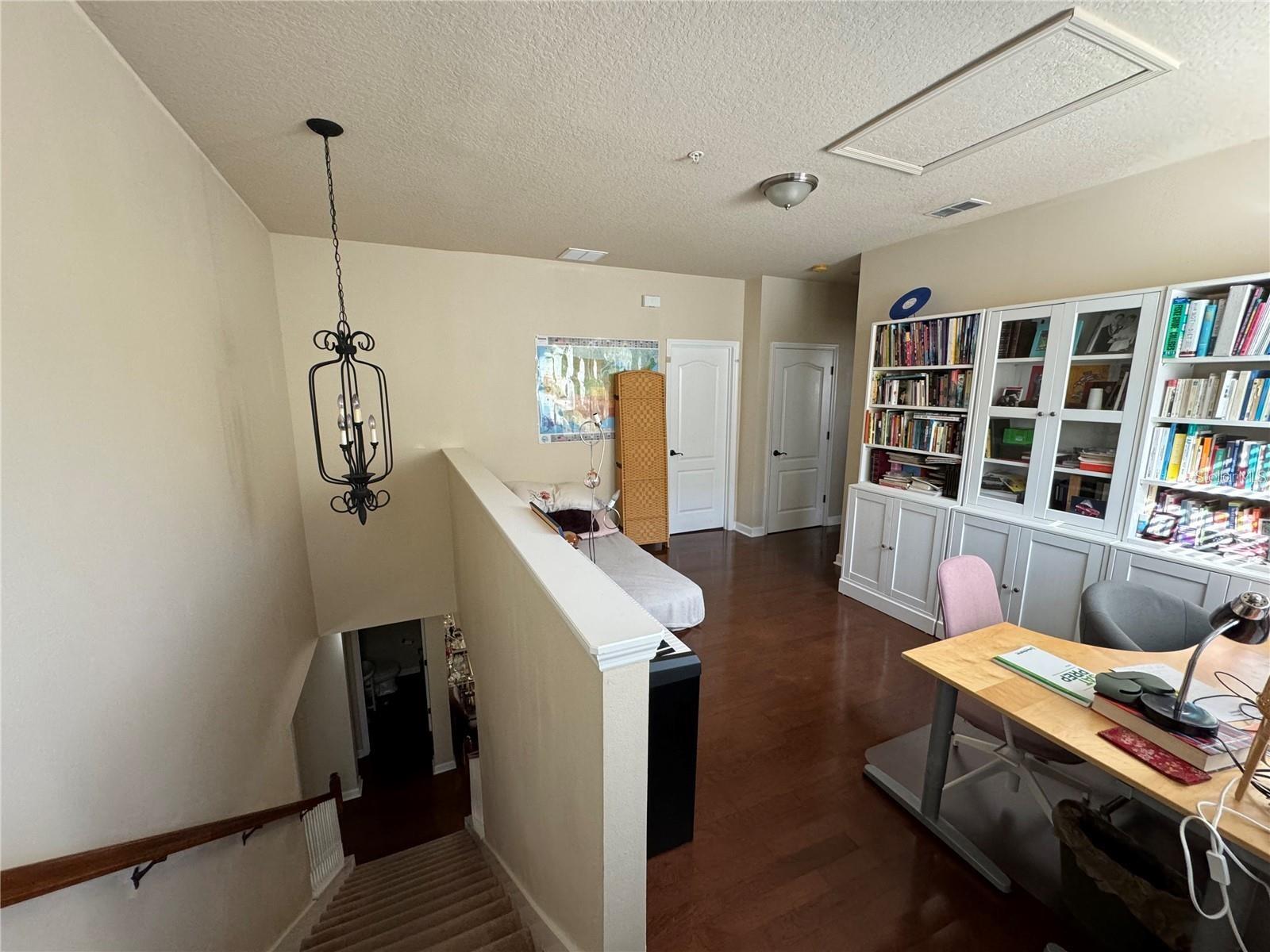 BALDWIN PARK - Residential