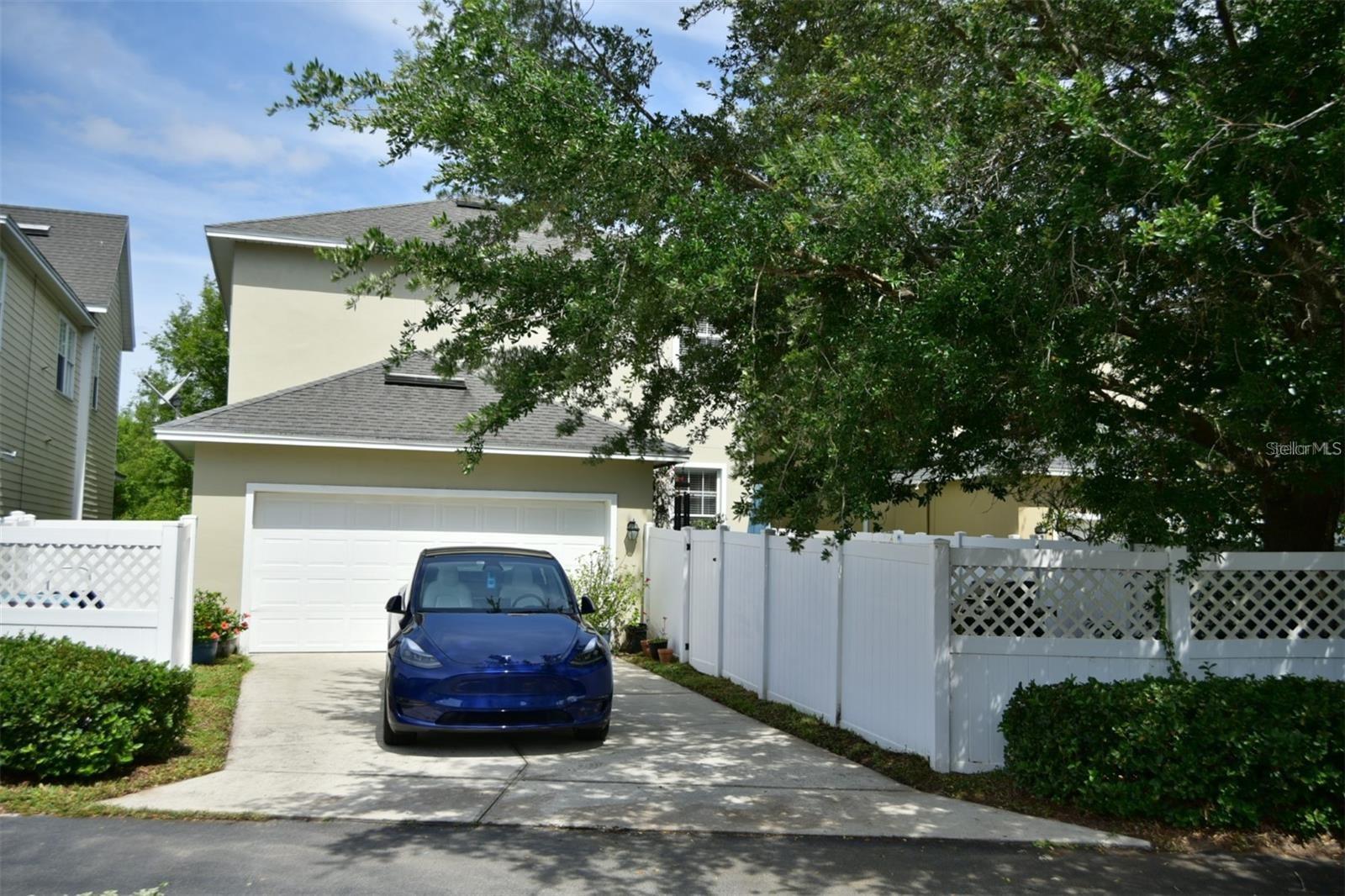 BALDWIN PARK - Residential