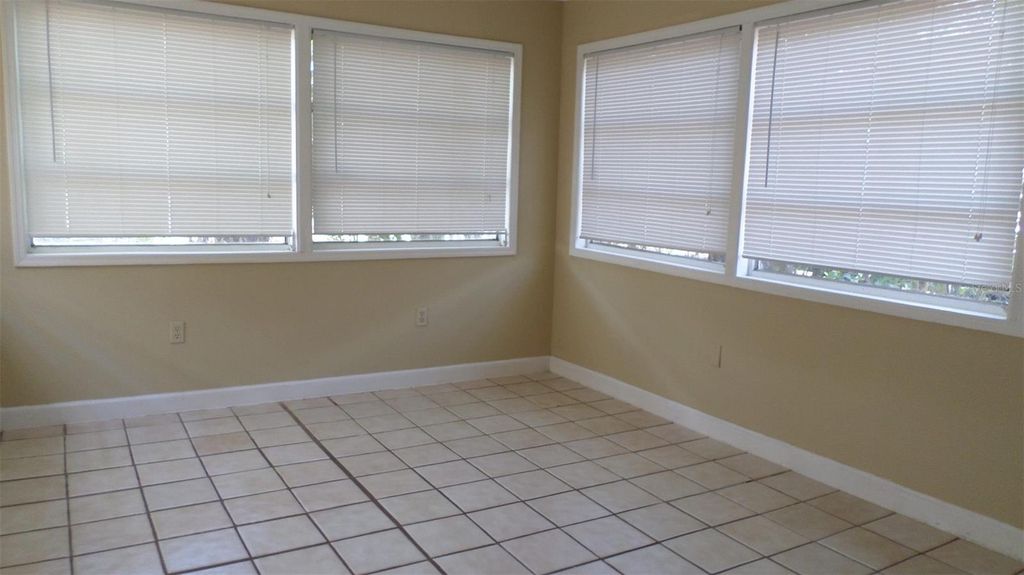 Photo of 1505 E POINSETTIA AVENUE, TAMPA, FL 33612 (MLS # T3452057)