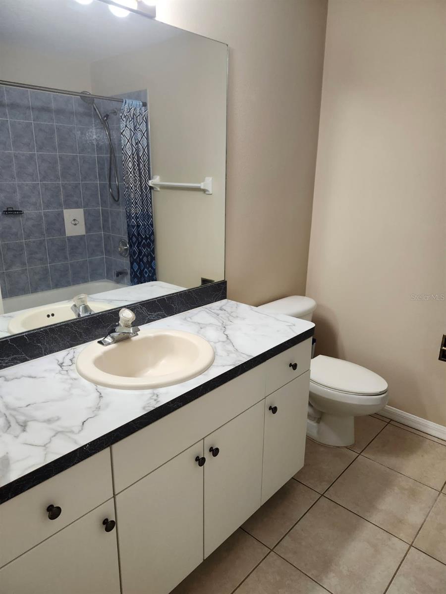 GOLDEN HEIGHTS - Residential Income