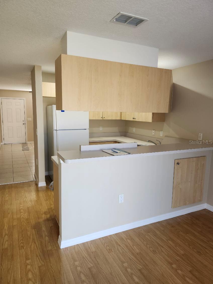 GOLDEN HEIGHTS - Residential Income