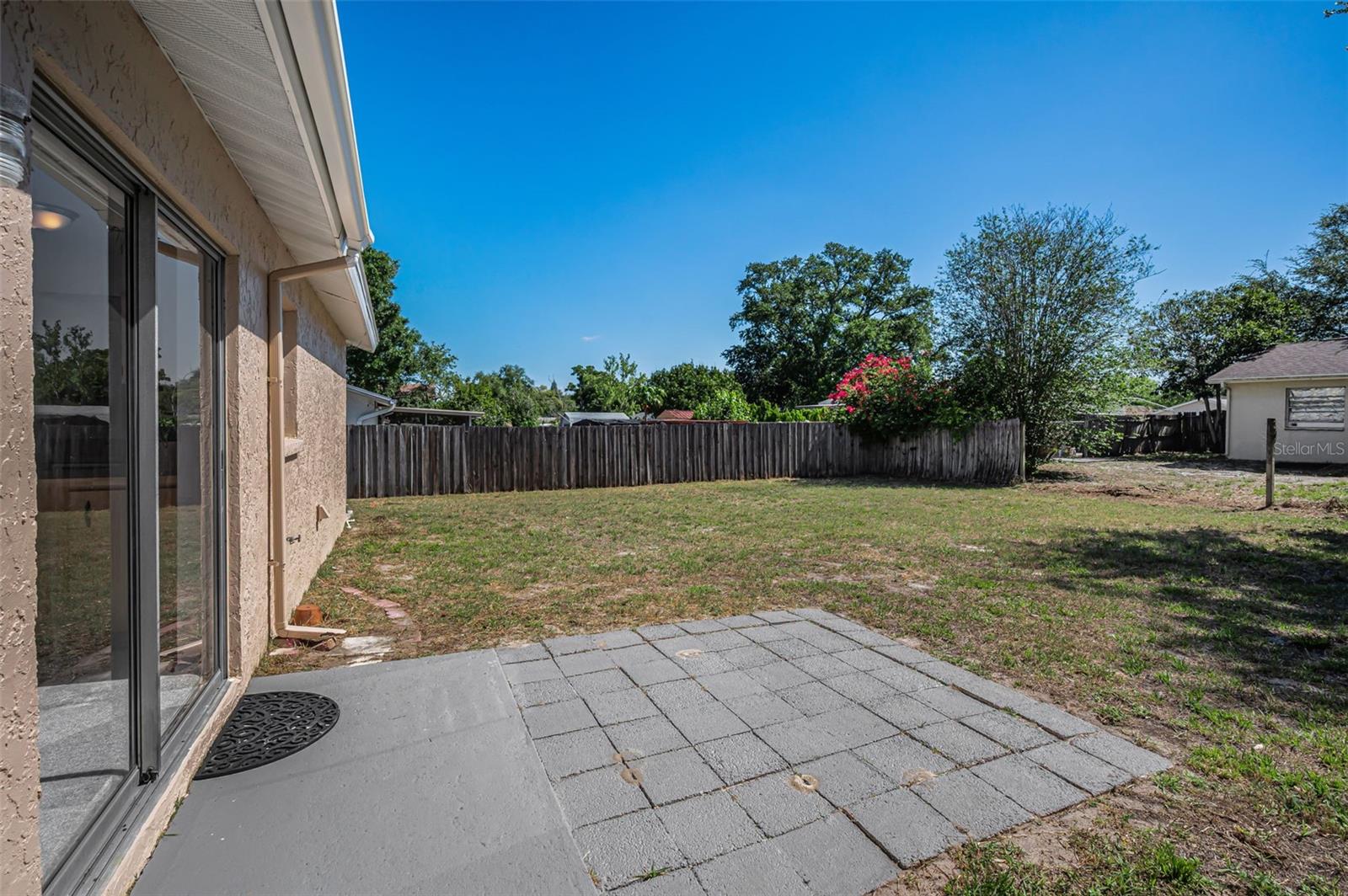 HILLTOP GROVES ESTATES - Residential