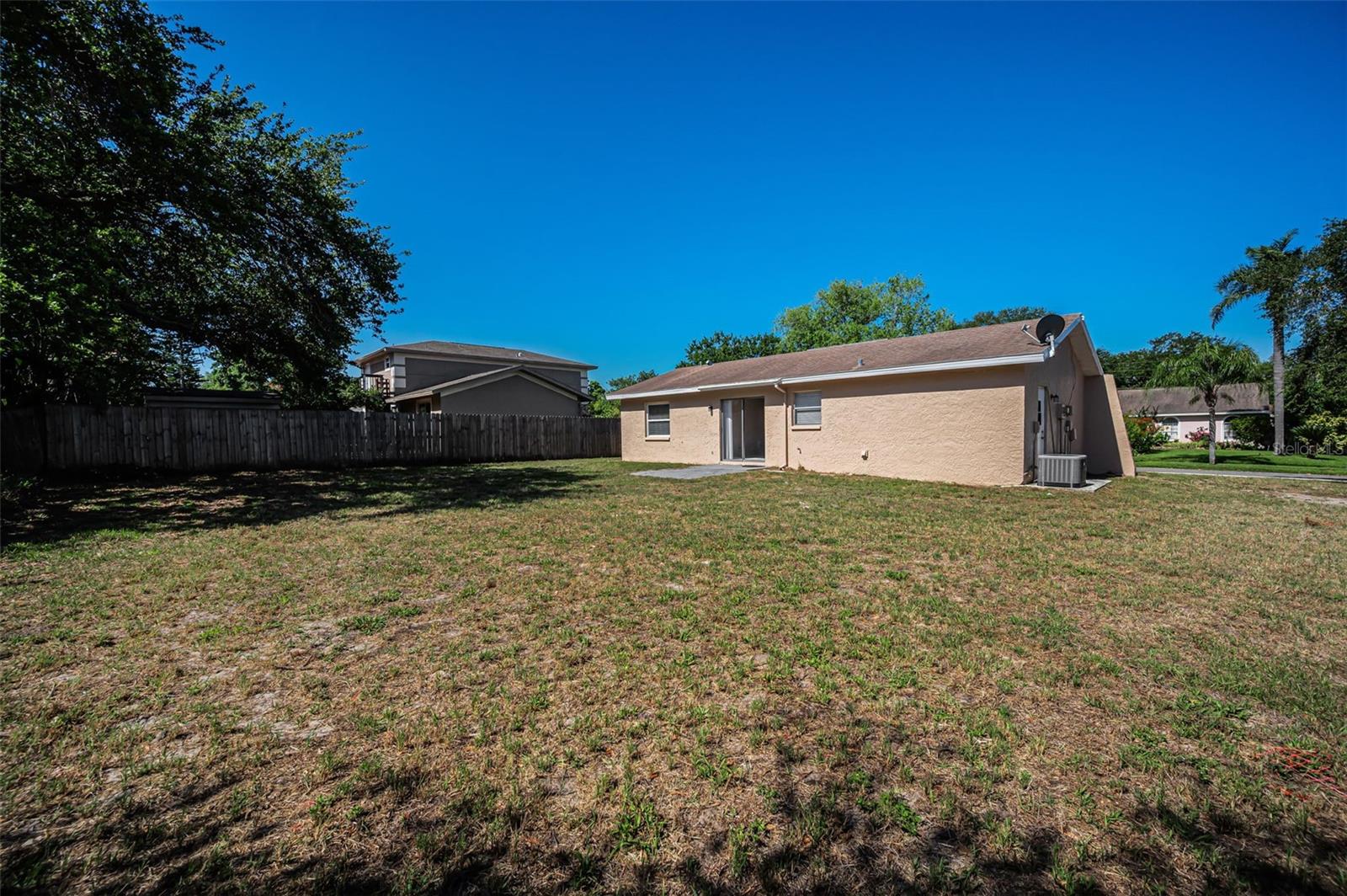 HILLTOP GROVES ESTATES - Residential