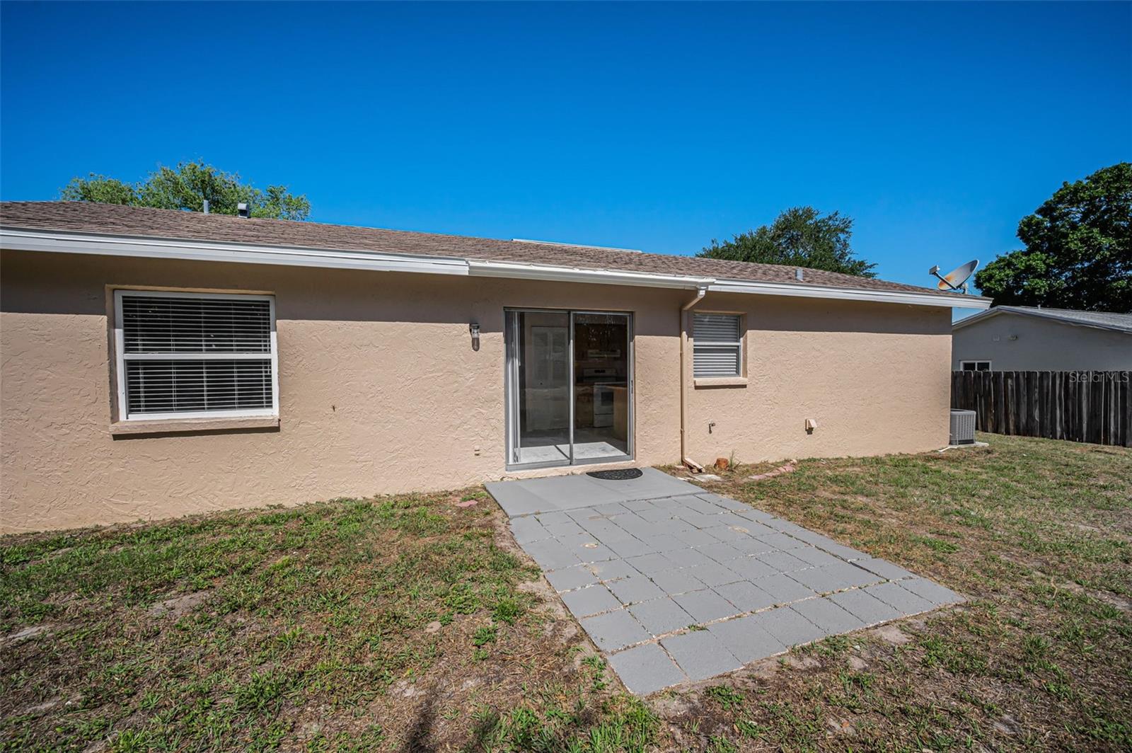 HILLTOP GROVES ESTATES - Residential