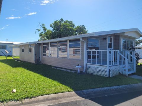 Photo of 3100 Crystal Lane, Ellenton, FL 34222 (MLS # A4660411)