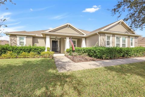 A home in APOPKA