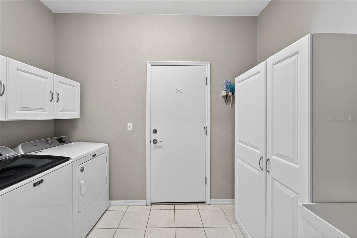 EAGLE GREENS CONDO - Residential