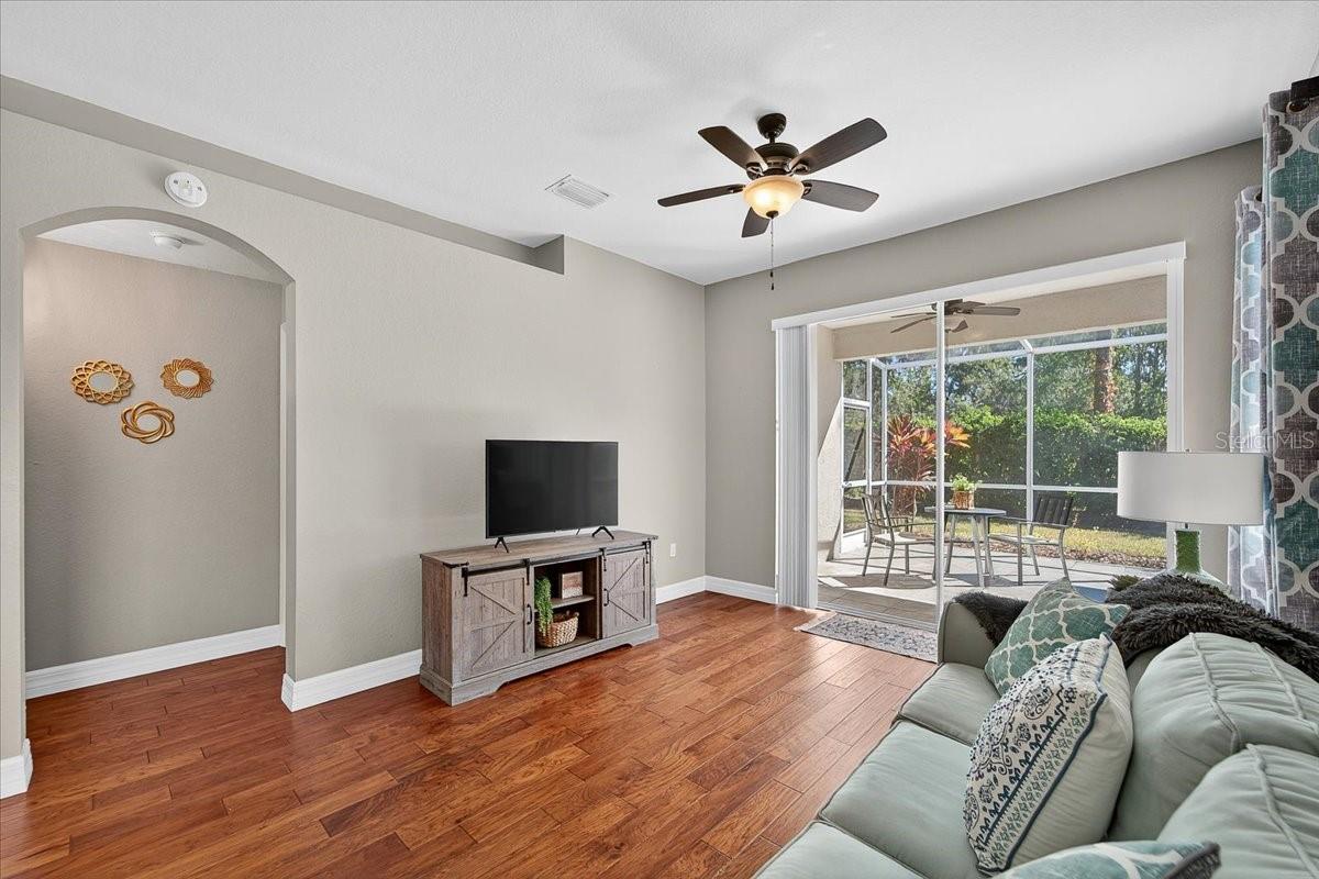 EAGLE GREENS CONDO - Residential