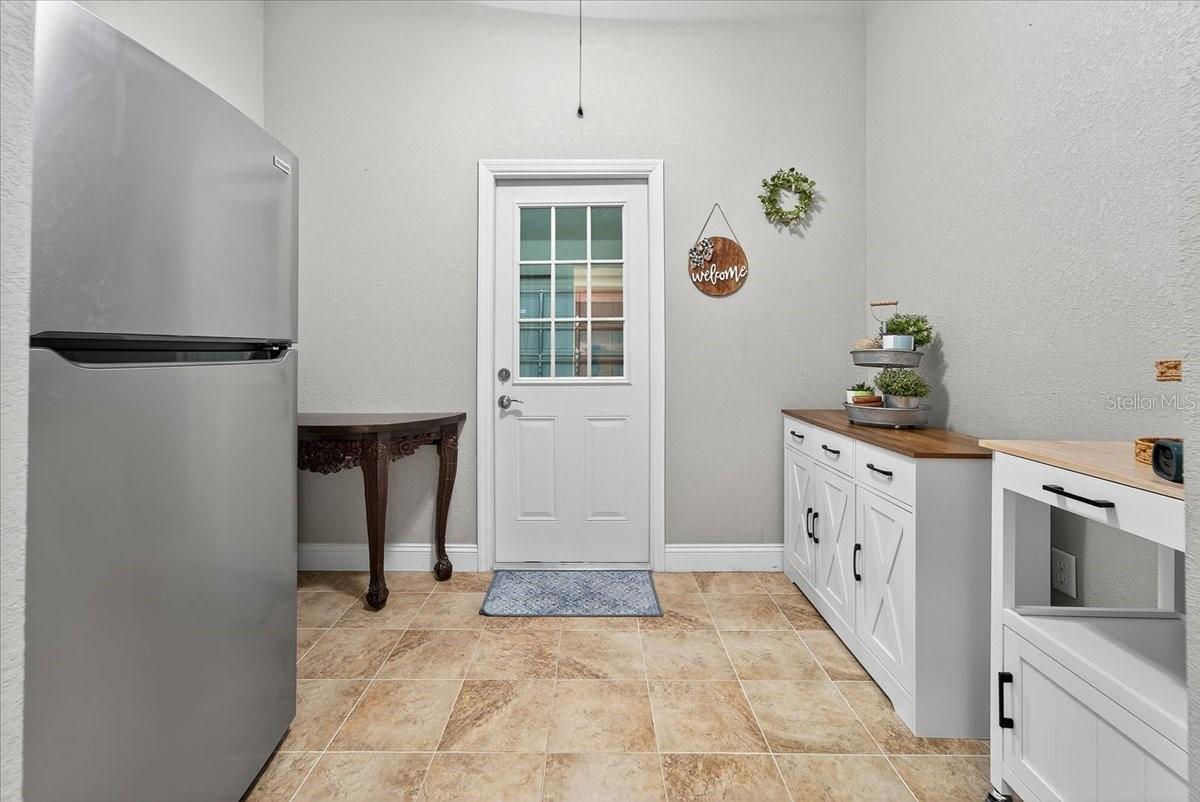 EAGLE GREENS CONDO - Residential