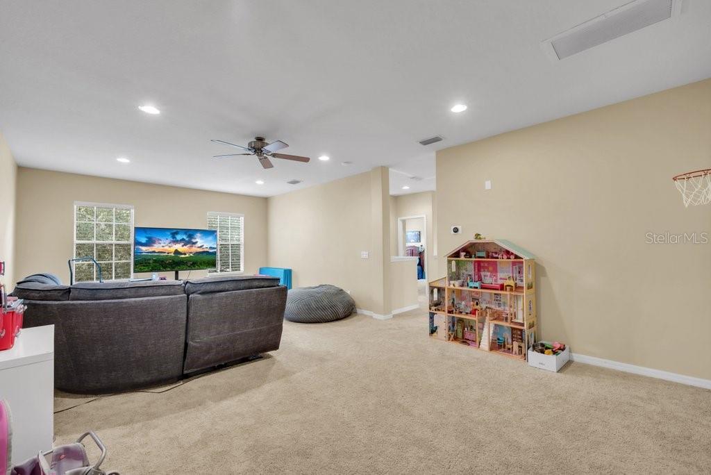 FISHHAWK RANCH TOWNCENTER PH 2B - Residential