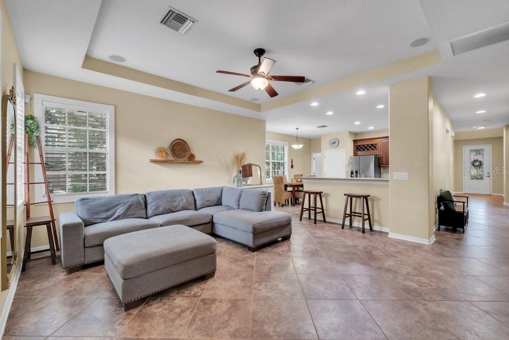 FISHHAWK RANCH TOWNCENTER PH 2B - Residential