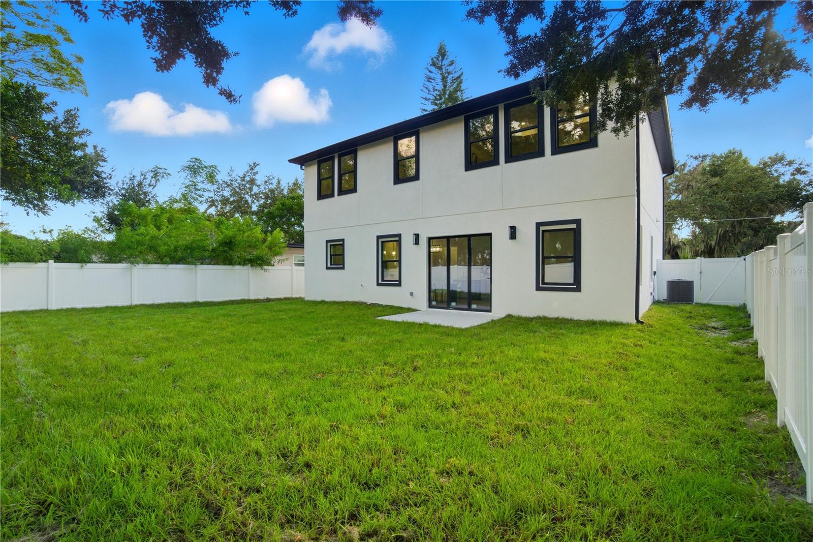 BELLE VIEW PLACE - Residential