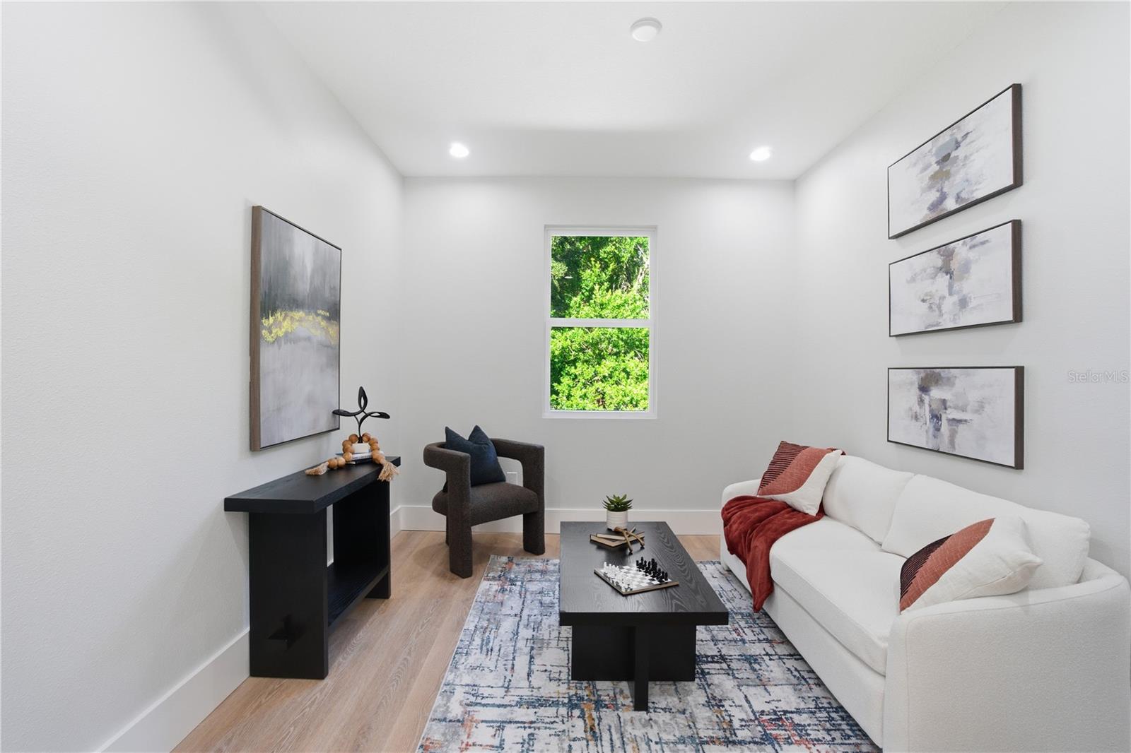 BELLE VIEW PLACE - Residential