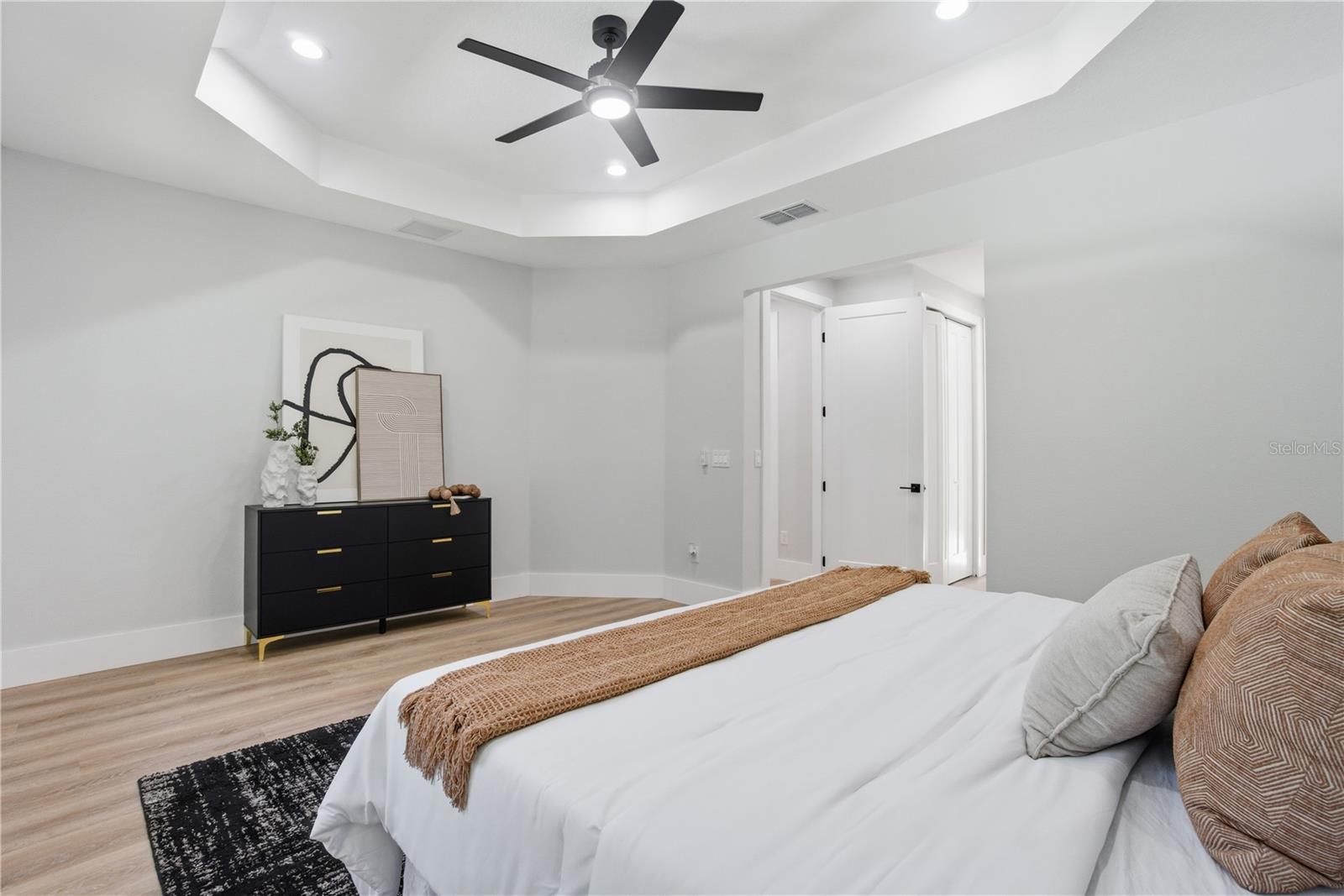 BELLE VIEW PLACE - Residential