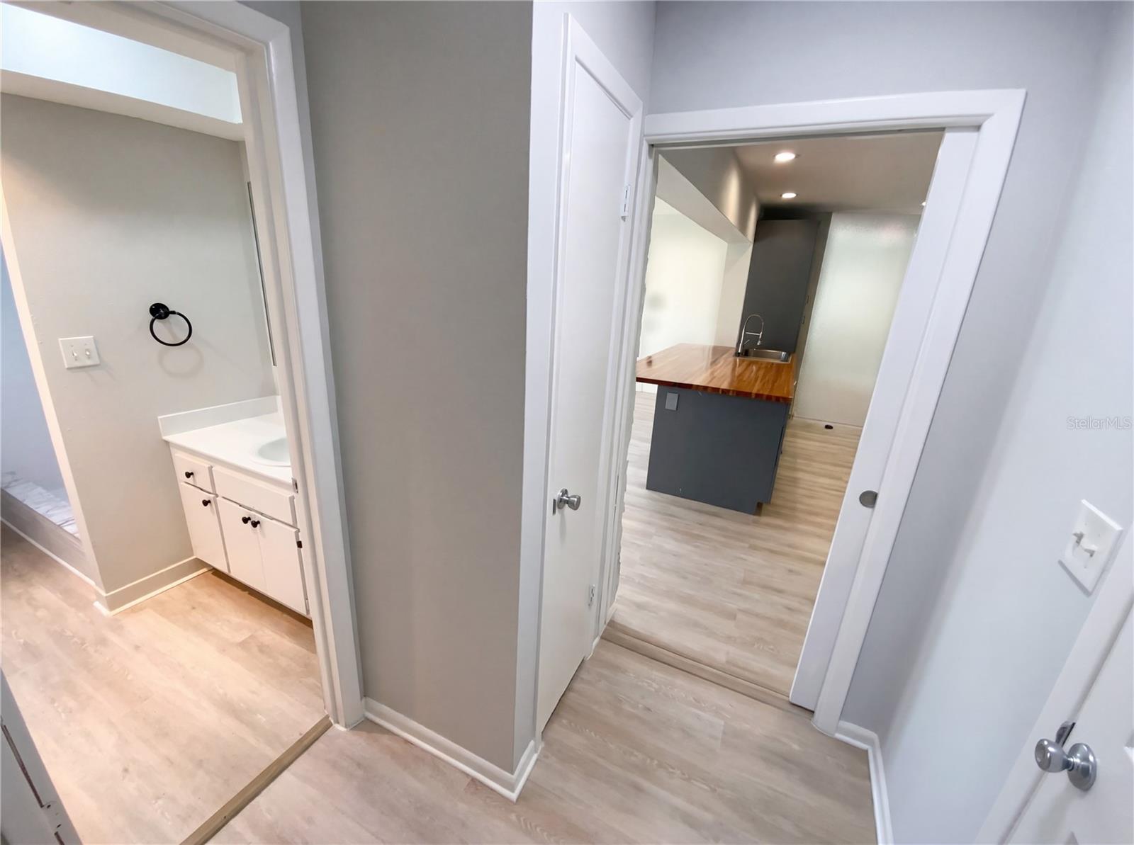 ROSERY GROVE VILLA 3RD ADD - Residential