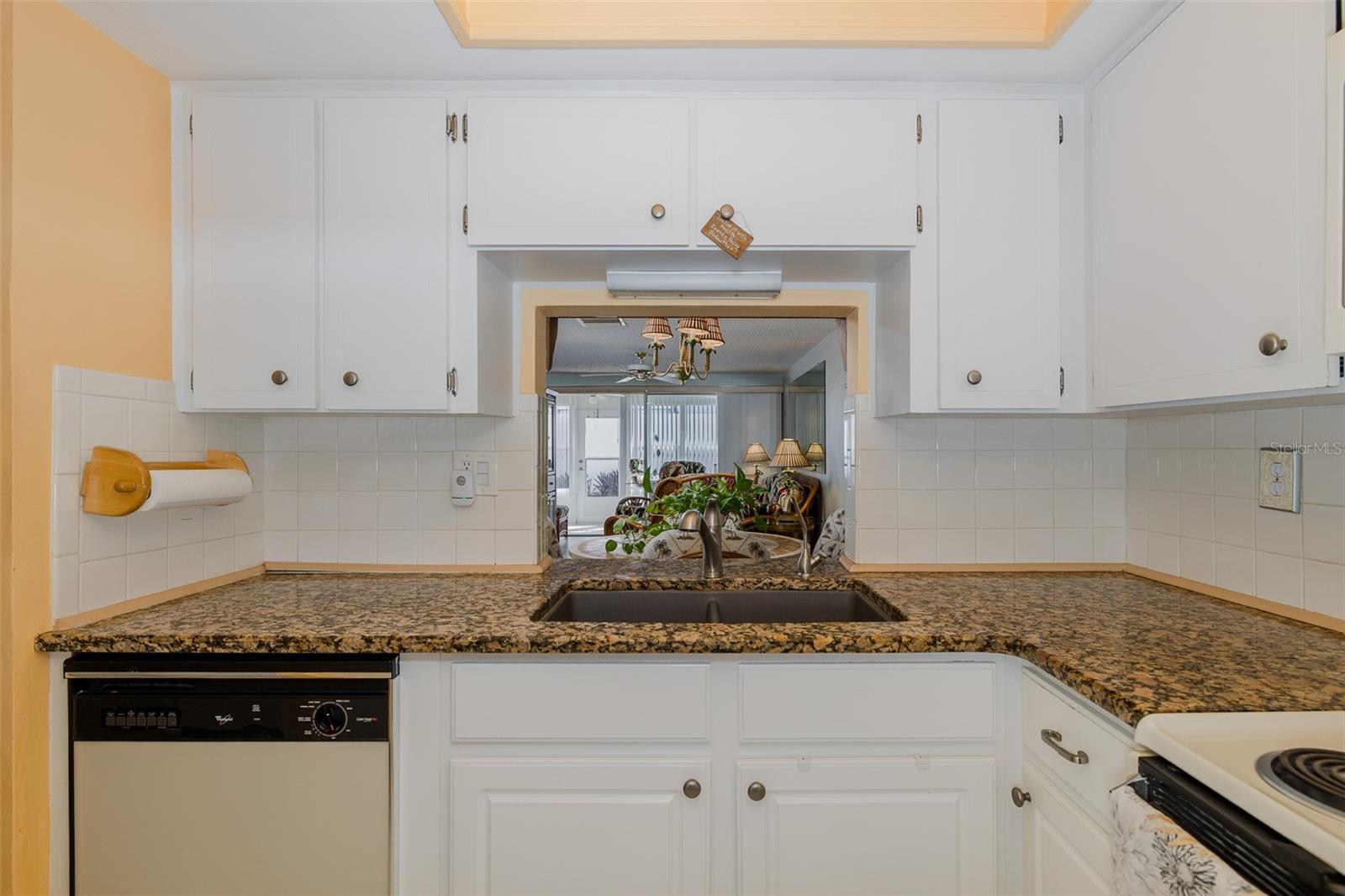 GARDENS OF BEACON SQUARE CONDO - Residential