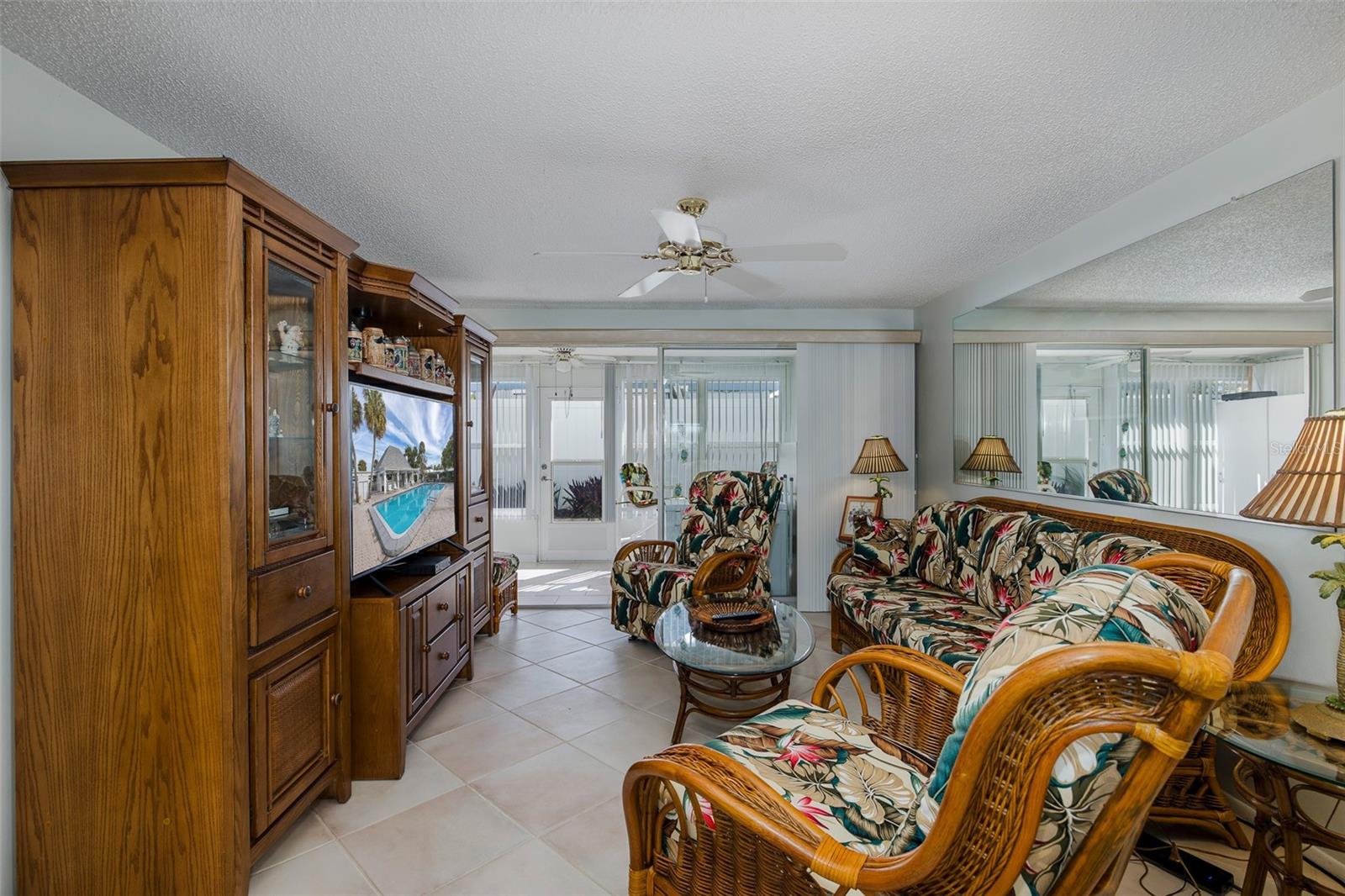 GARDENS OF BEACON SQUARE CONDO - Residential