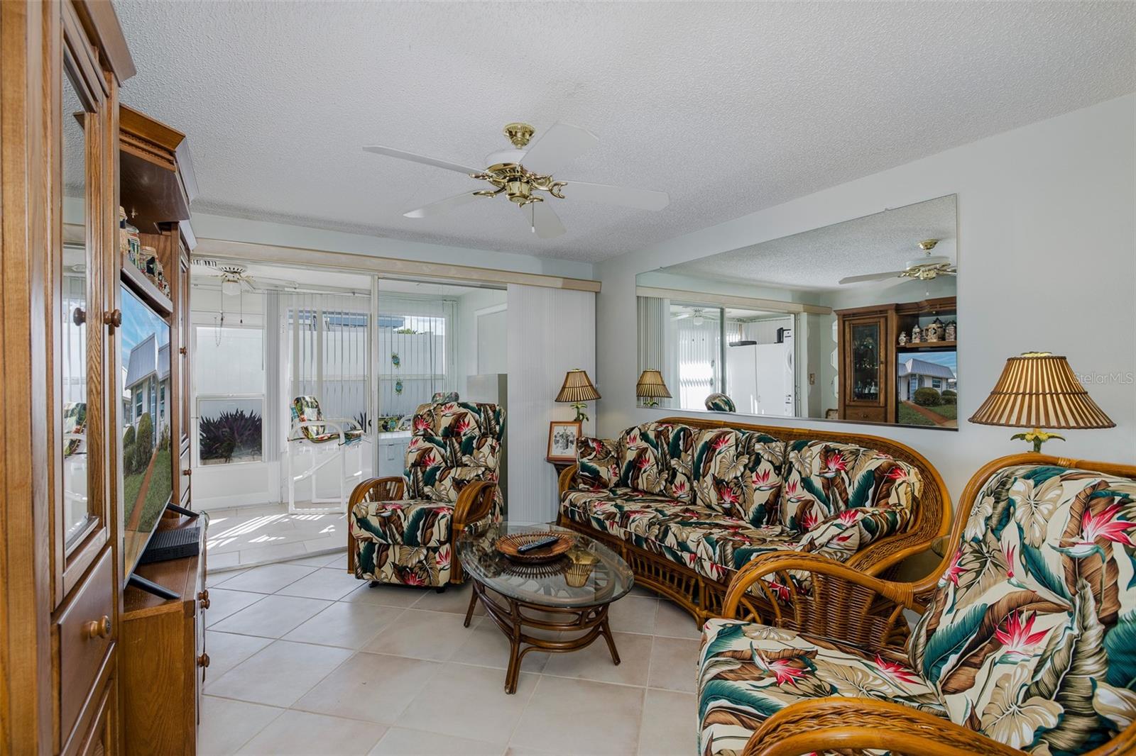 GARDENS OF BEACON SQUARE CONDO - Residential