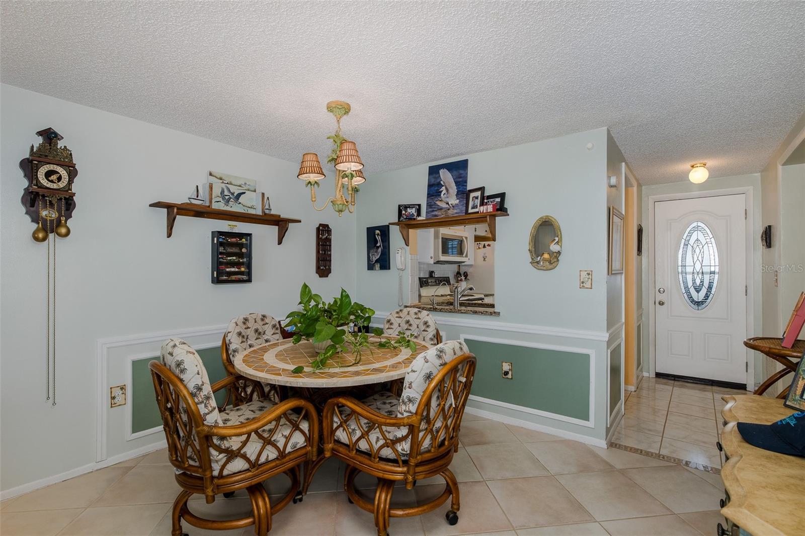 GARDENS OF BEACON SQUARE CONDO - Residential