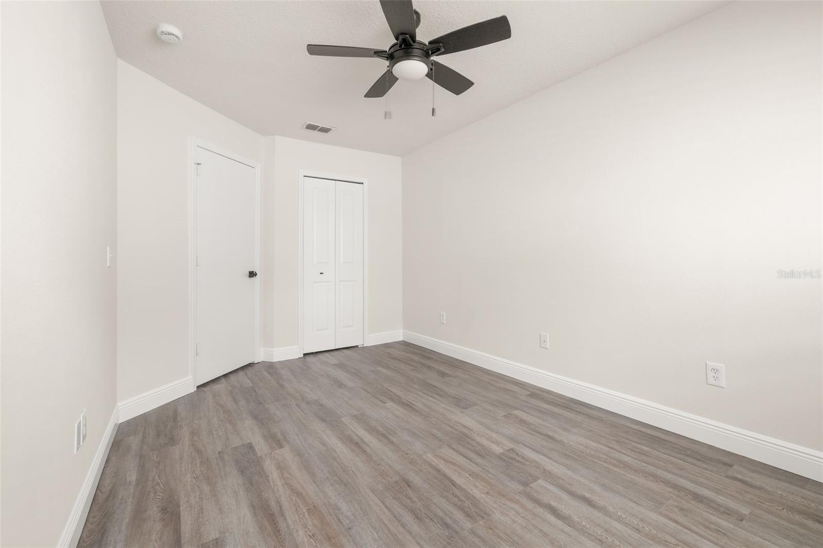 ISLAND CLUB WEST PH 01 - Residential