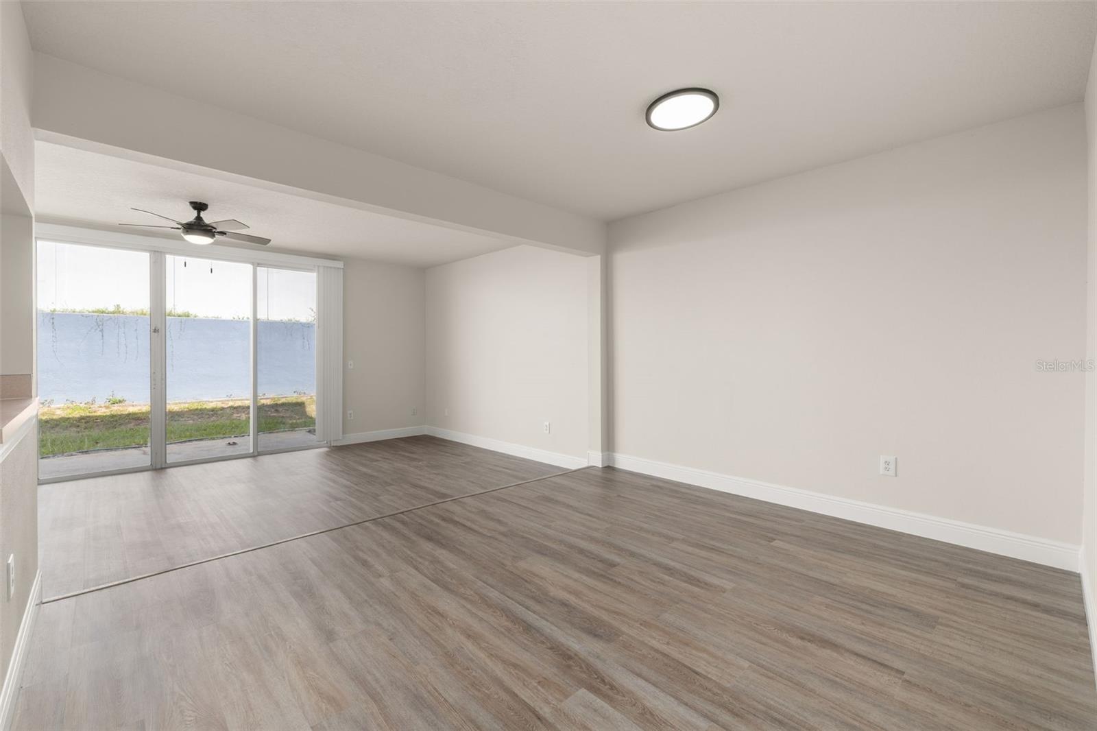 ISLAND CLUB WEST PH 01 - Residential