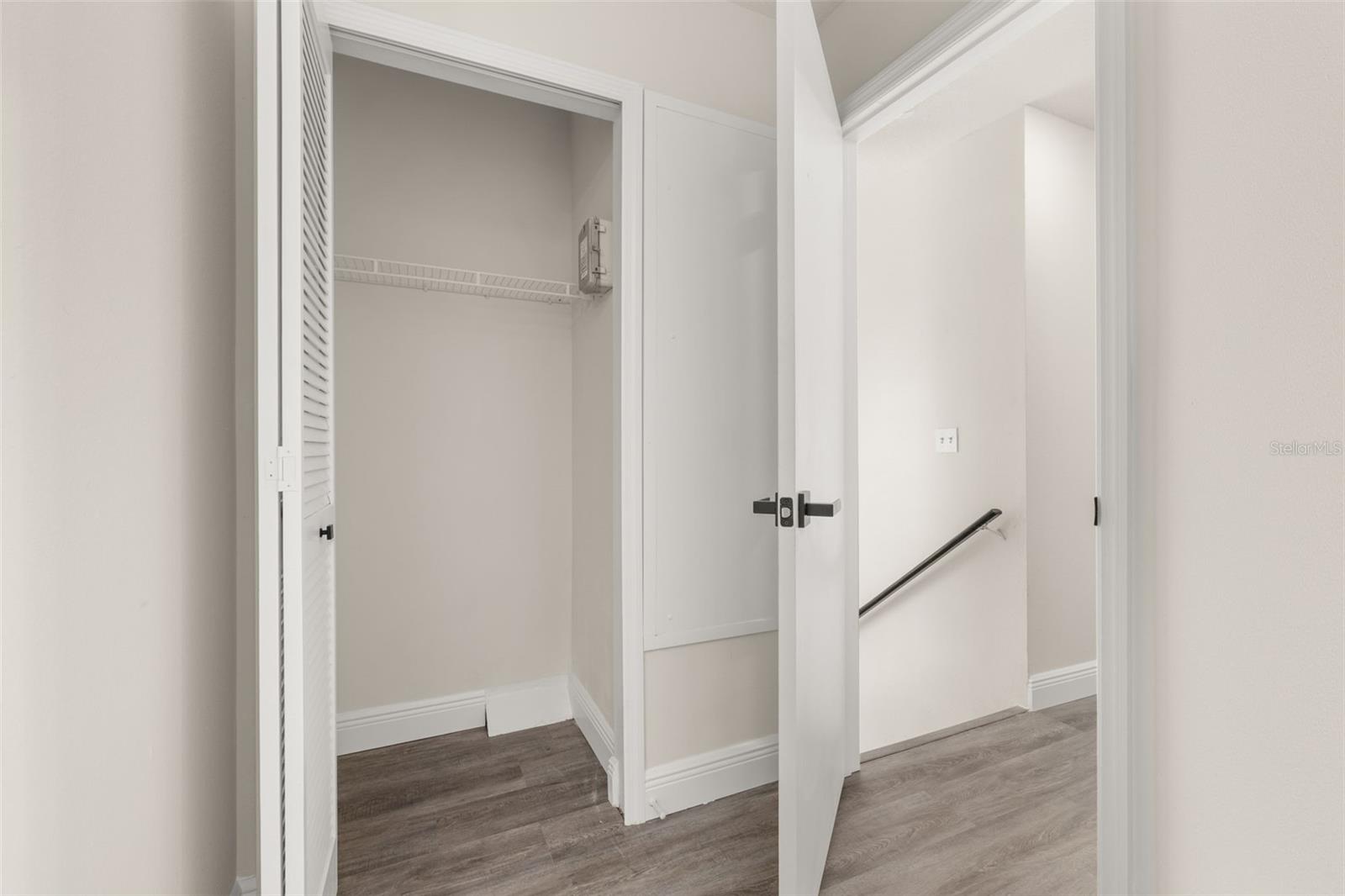 ISLAND CLUB WEST PH 01 - Residential