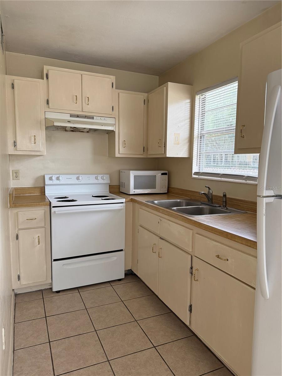 GAINESVILLE HEIGHTS - Residential Lease