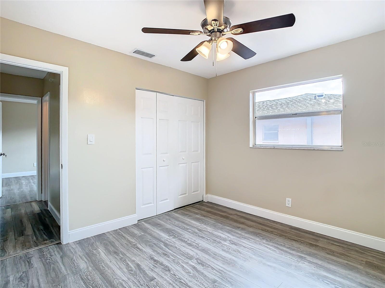TRENTWOOD MANOR - Residential Lease
