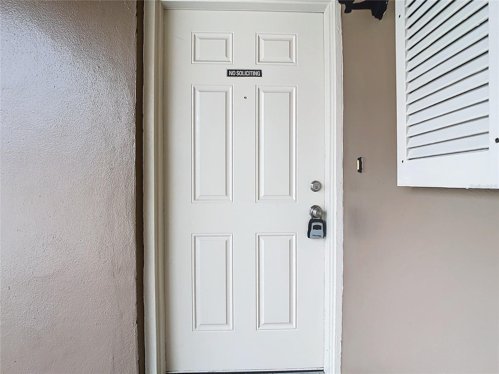 TRENTWOOD MANOR - Residential Lease