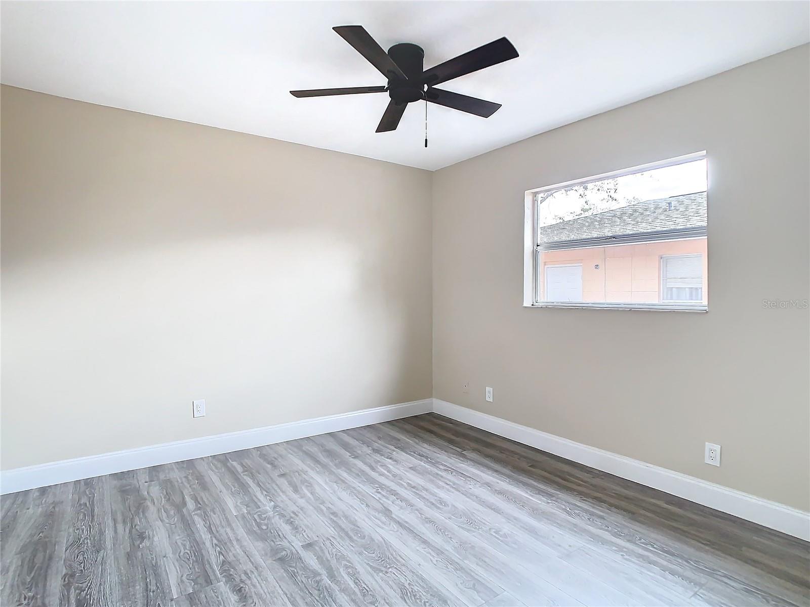 TRENTWOOD MANOR - Residential Lease