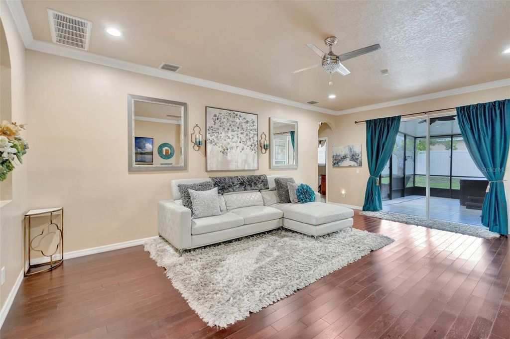 Photo of 6932 Gray Catbird Loop, Wesley Chapel, FL 33545 (MLS # S5128607)