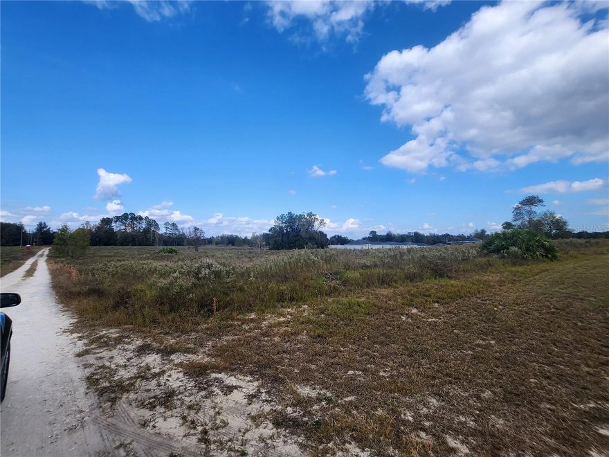 Perfect lot in a up and coming neighborhood. Great investment property. Can be divided into 3 buildable lots. Perfectly priced. call now. Lot won't be available for long.